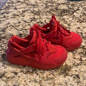 Little Boy Nike Shoes